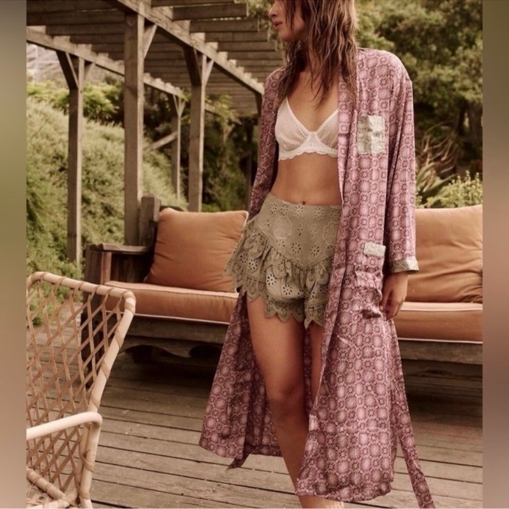 Free People Intimately Oasis House Robe Open-Front Relaxed Fit Raisin
Combo - Picture 3 of 12